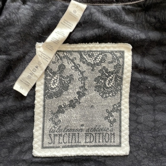 Sz2*Rare*Lululemon Special Edition Scuba hoodie detachable sleeves deep coal EUC - Picture 15 of 16